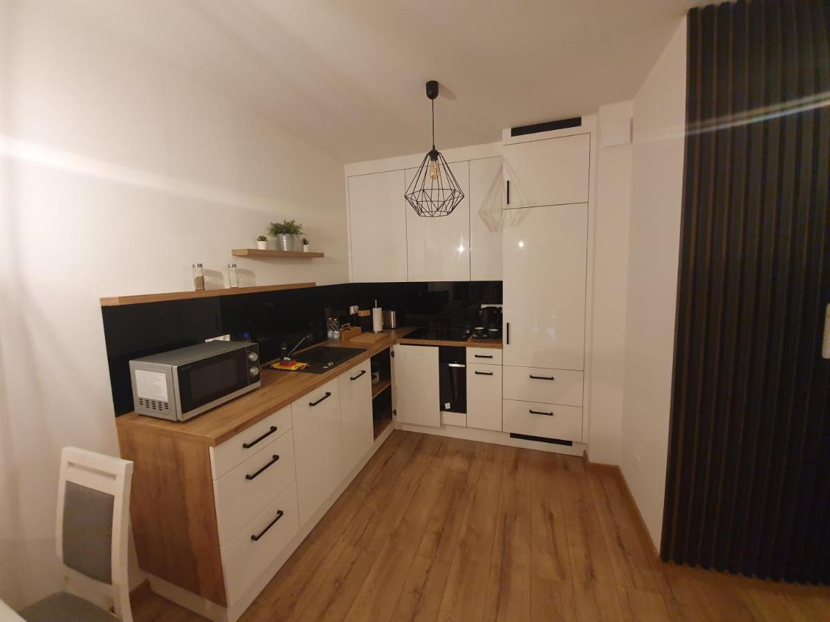 Apartament Number One Nova Wozownia 레스노 외부 사진