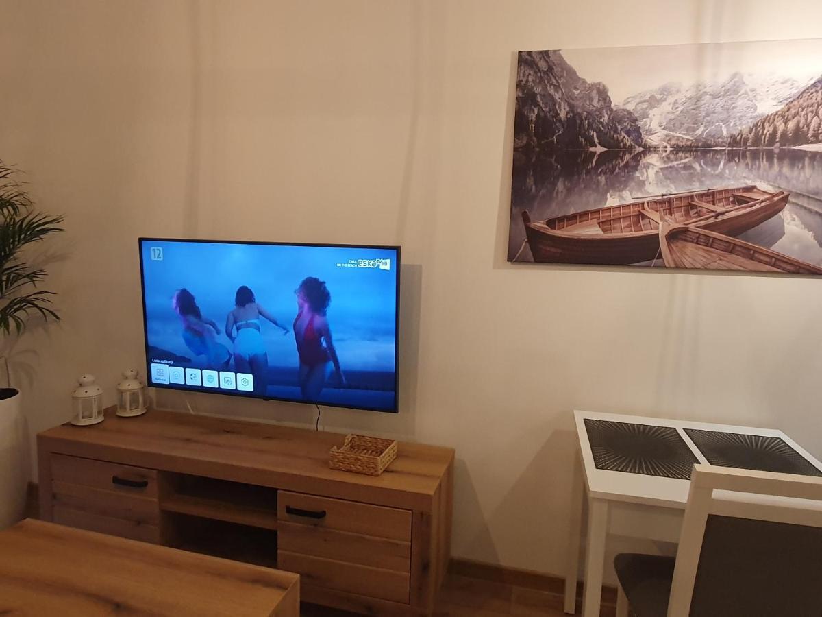 Apartament Number One Nova Wozownia 레스노 외부 사진